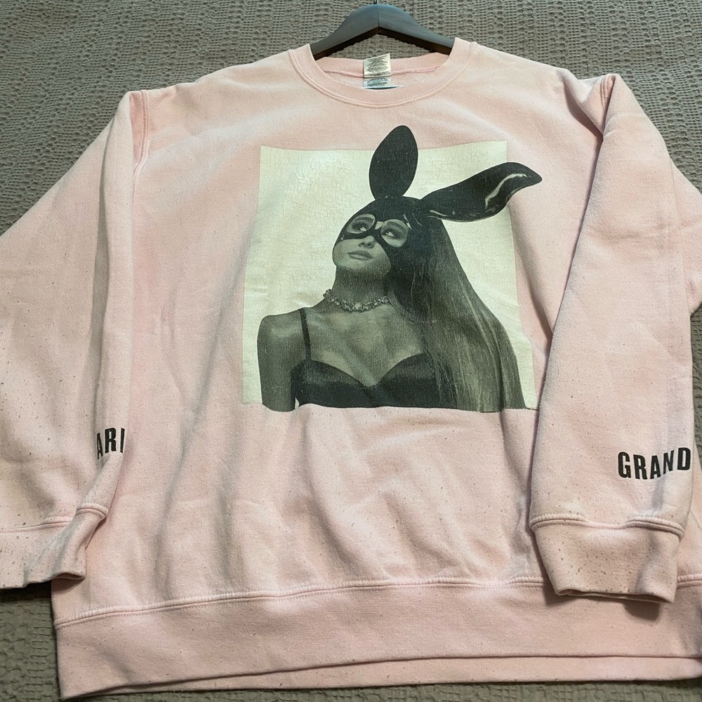 Ariana Grande dangerous woman hoodie.